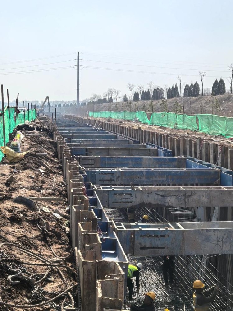 淮南潘集区钢板桩施工队联系电话,淮南潘集区本地钢板桩施工队电话,淮南潘集区附近钢板桩施工队电话